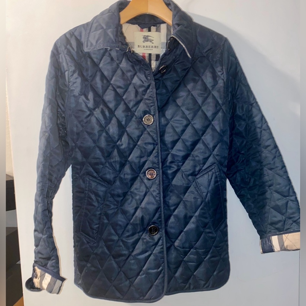 Auth BURBERRY Women’s Signature Navy Quilted Jacket w Plaid Lining M